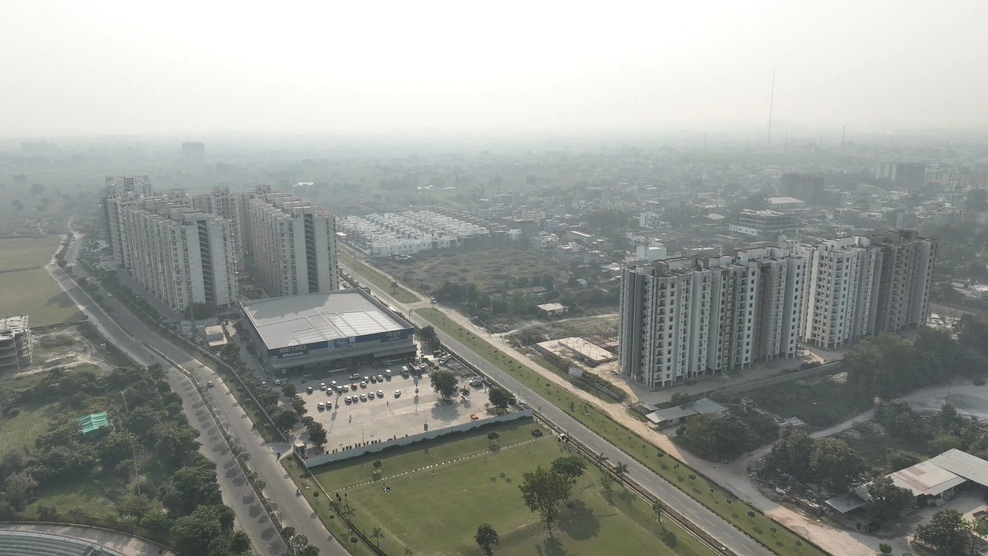 Lotus Court Lucknow: Where Luxury Meets Authenticity In 2023