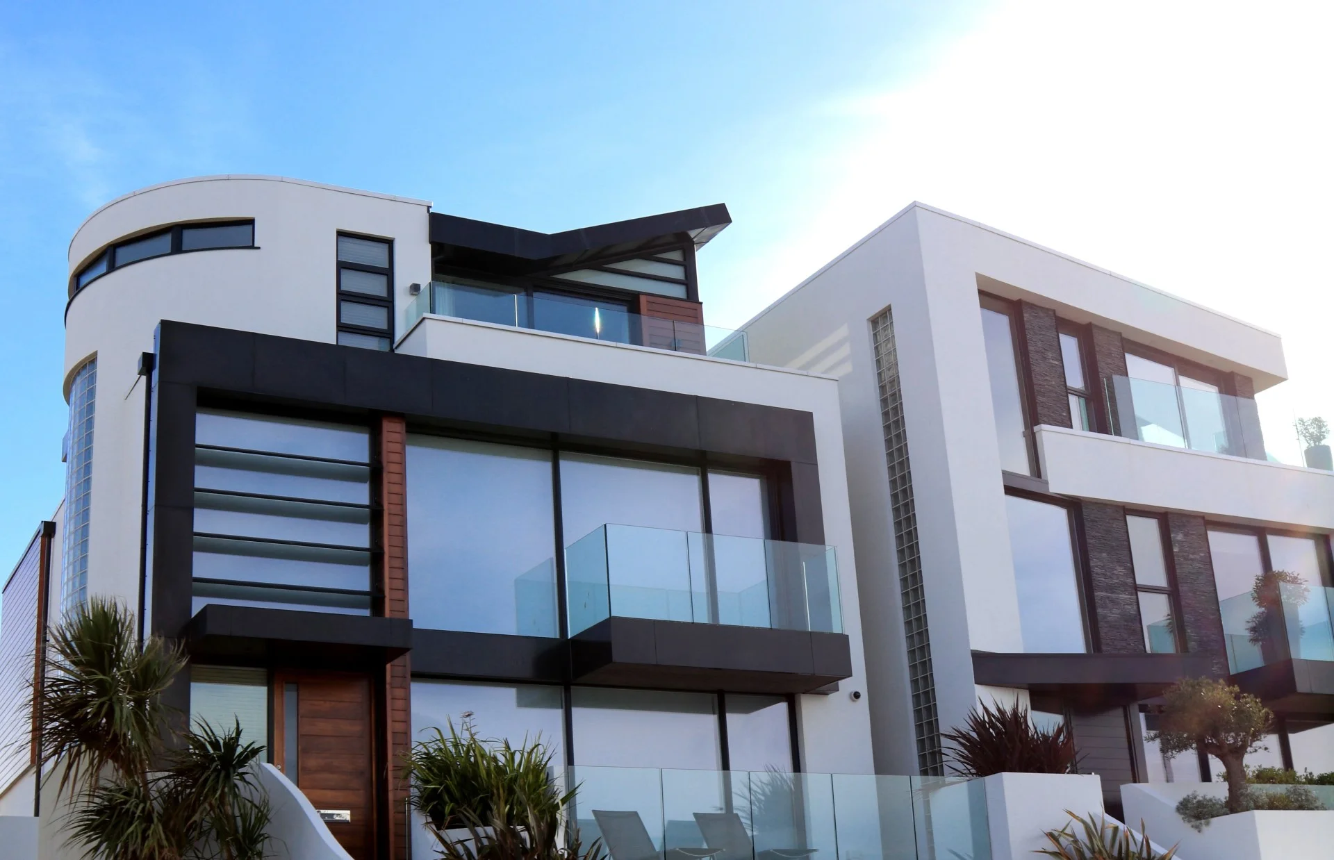 Why Buy a Property From a Reliable Real Estate Builders?