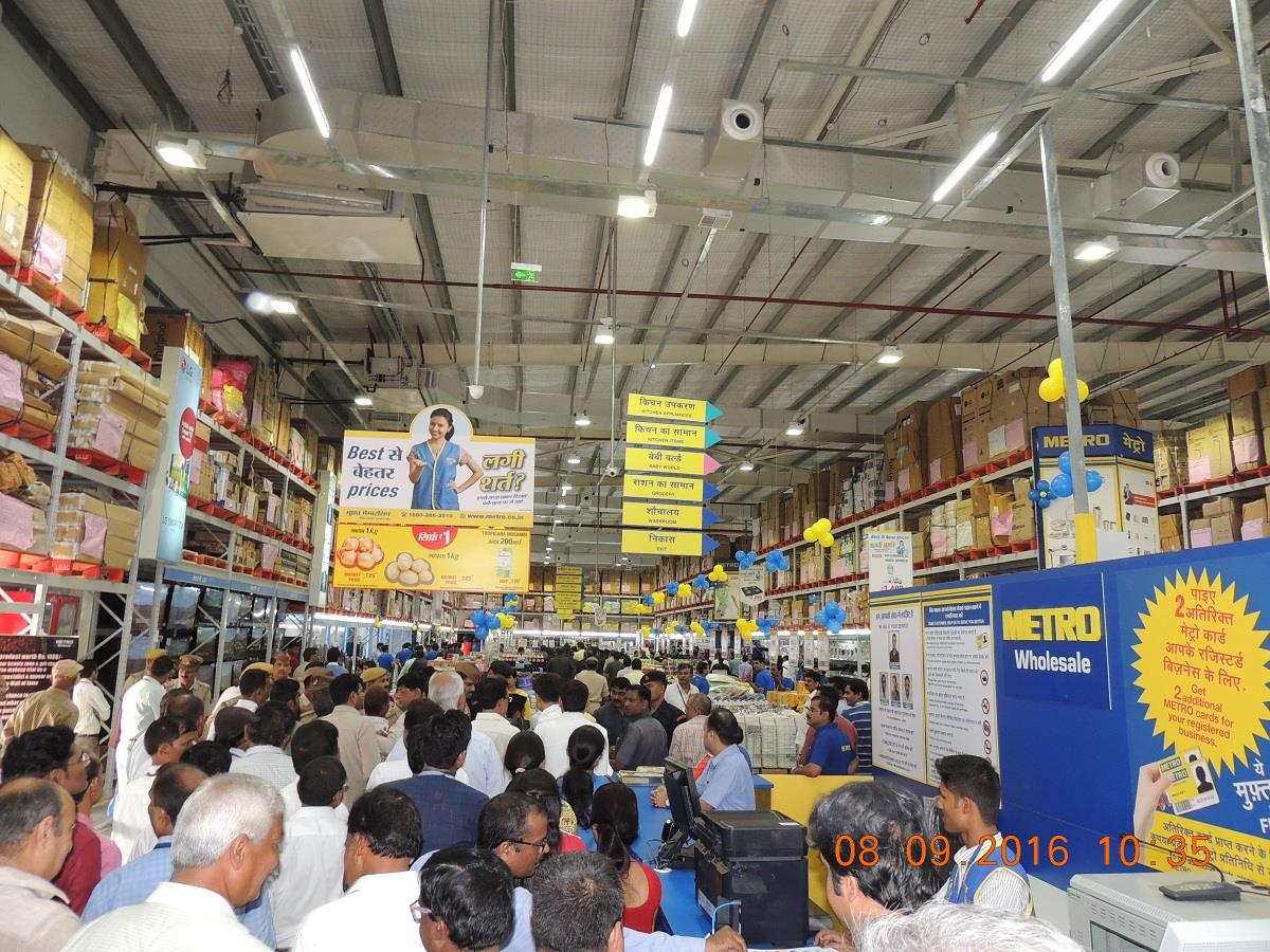 Metro-Cash-Carry-Opens-Up-In-BBD-Green-City-8th-September-2016-8